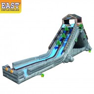 Scivolo Gonfiabile Gigante Di Snowzilla Scivolo Gonfiabile Gigante Di Snowzilla