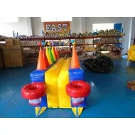 Gioco Gonfiabile Con Palla Galleggiante