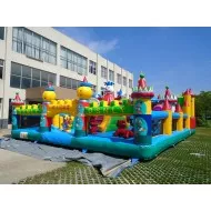 Citta Gonfiabile Divertente